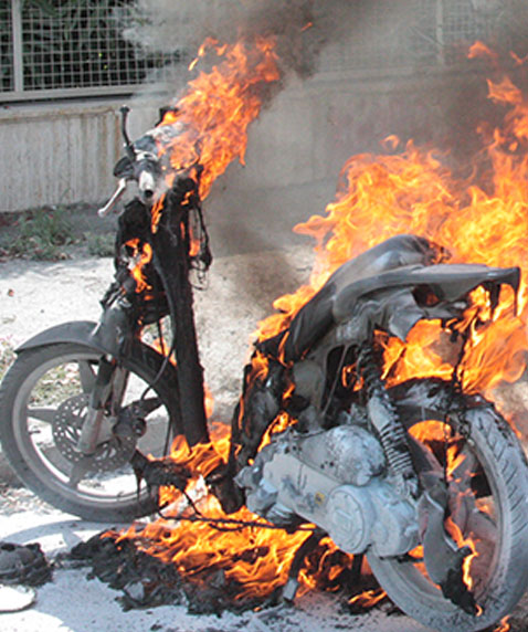 E-Bikes and E-Scooters: How to Handle Their Fire Risk in Condominium Associations